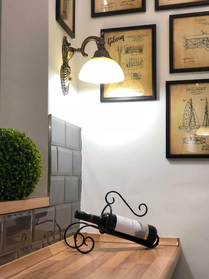 Frank Apartman Deluxe Villa เอ็กเกอร์ ภายนอก รูปภาพ